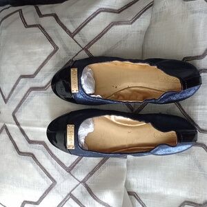 New Coach Women's the Ballerina Flats in size 7 1/2 in Blue/Black